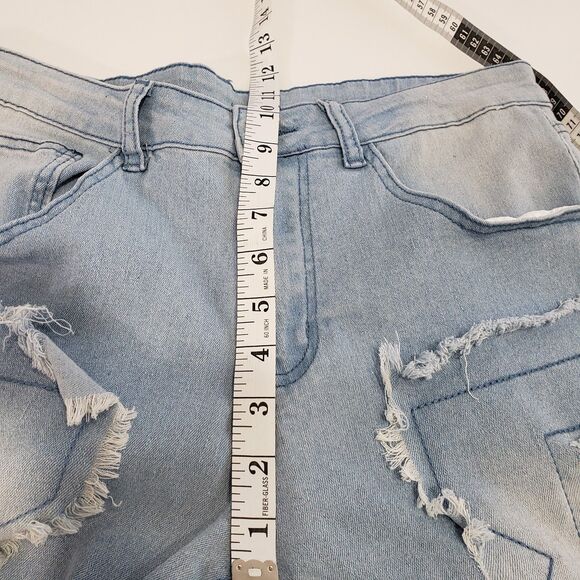 Women's Distressed Stretchy Jeans, Size Medium - Picture 6 of 9